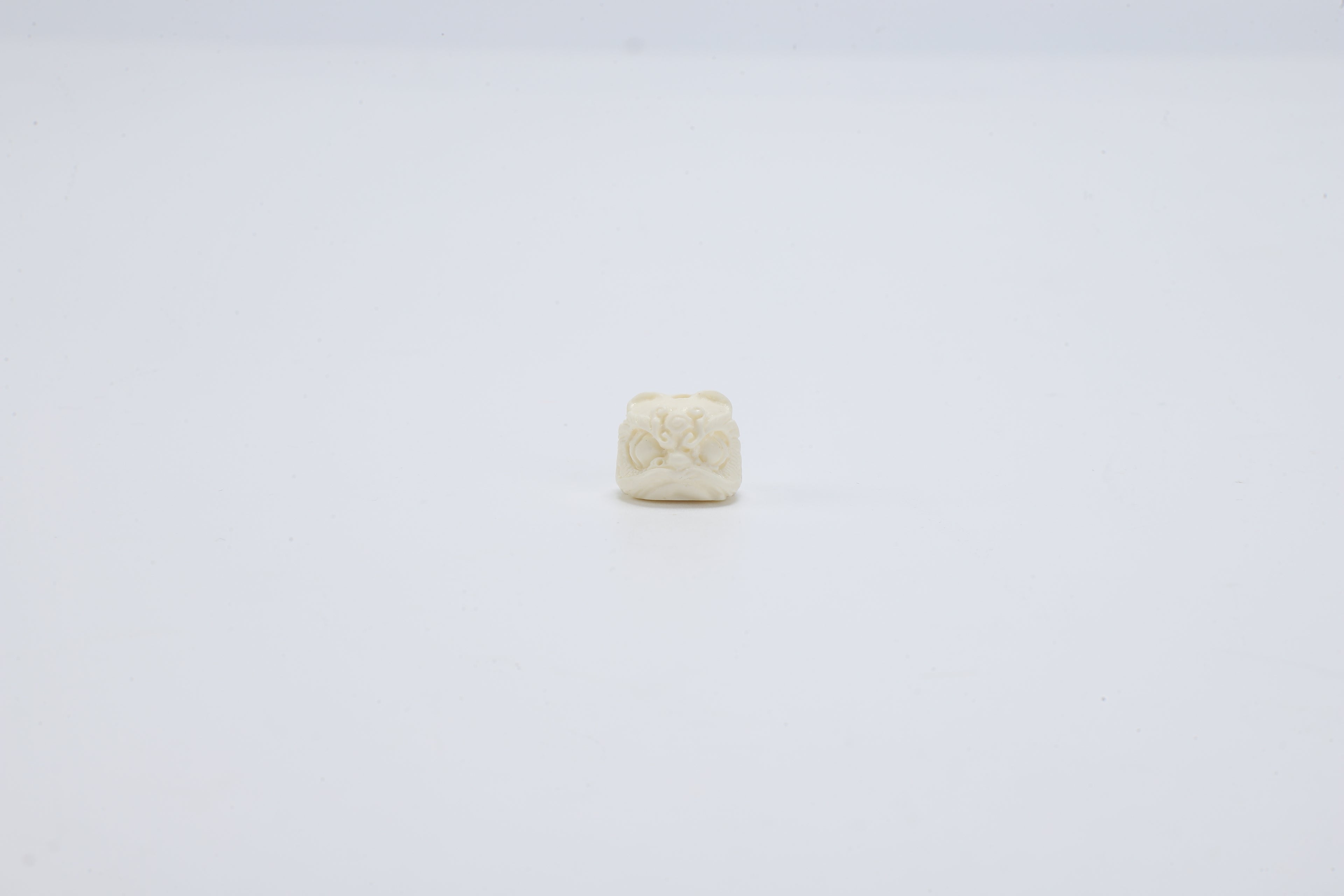 Oriental Elegance Natural Bead