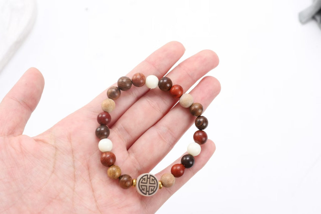 Natural Wood Bracelet – Classic Chinese Style Elegance
